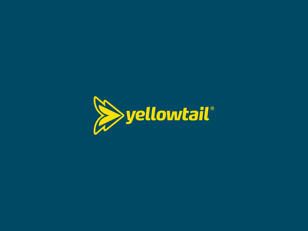 Yellow Tail fishing accessories: Logo